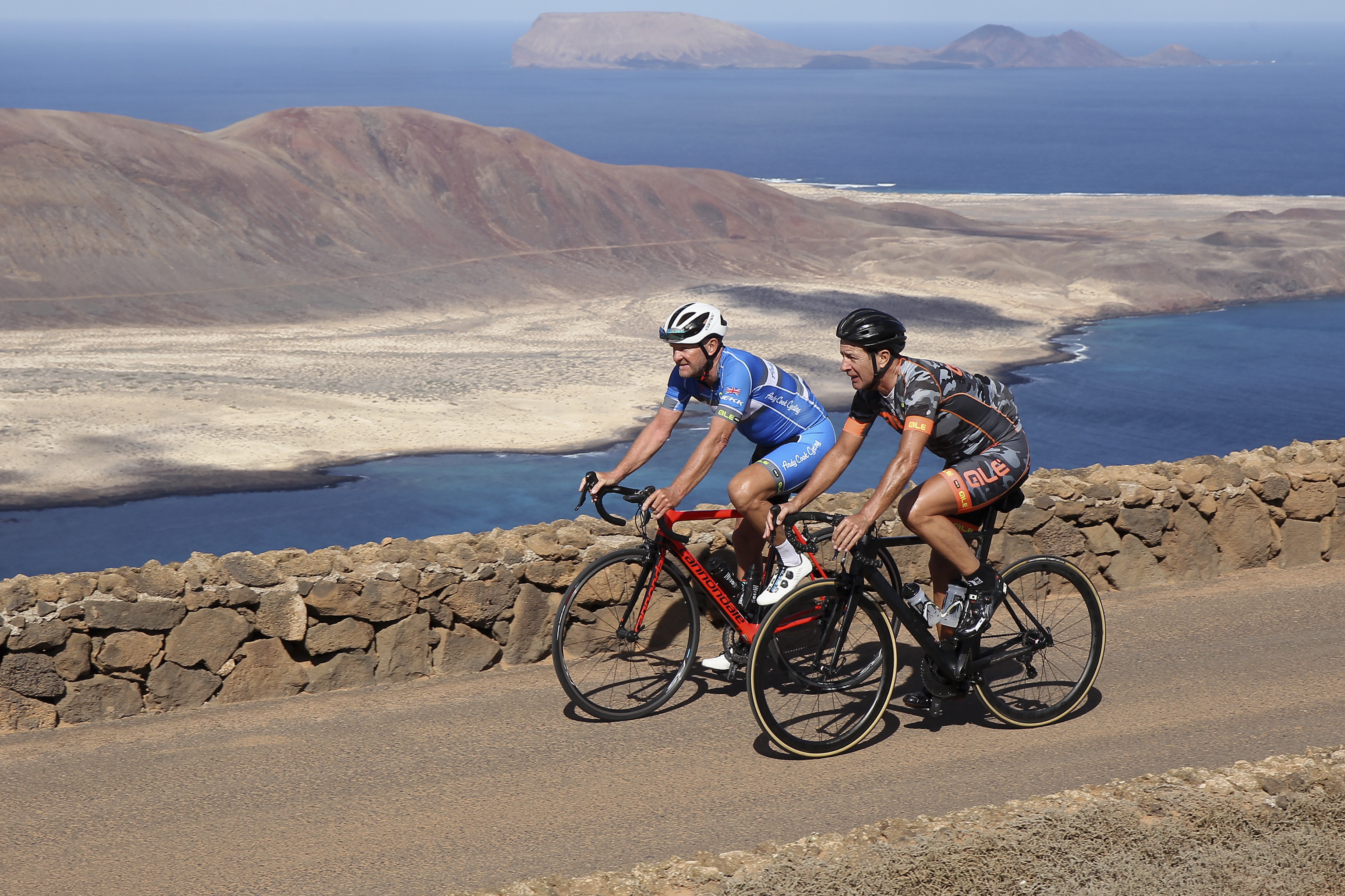 Rouse forklædning Monumental Cykeluger med Andy Cook på Club La Santa, Lanzarote